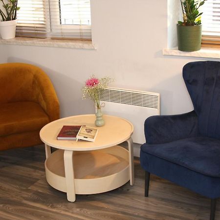 Apartament Przy Kladce เชชูฟ ภายนอก รูปภาพ