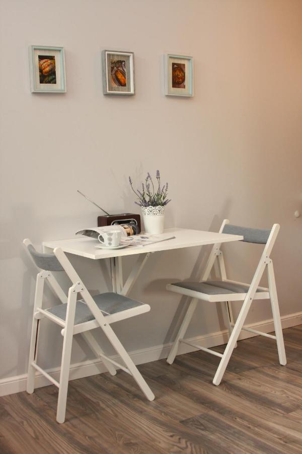 Apartament Przy Kladce เชชูฟ ภายนอก รูปภาพ